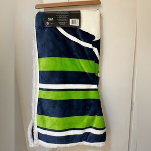 Seattle Seahawks Throw